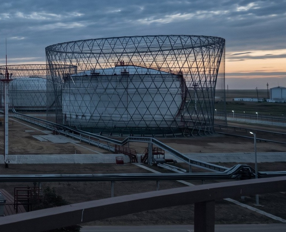 SHIELD-SH lattice over a 50,000 cubic-metre storage tank